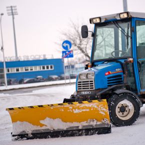 Zimowe utrzymanie terenów zewnętrznych